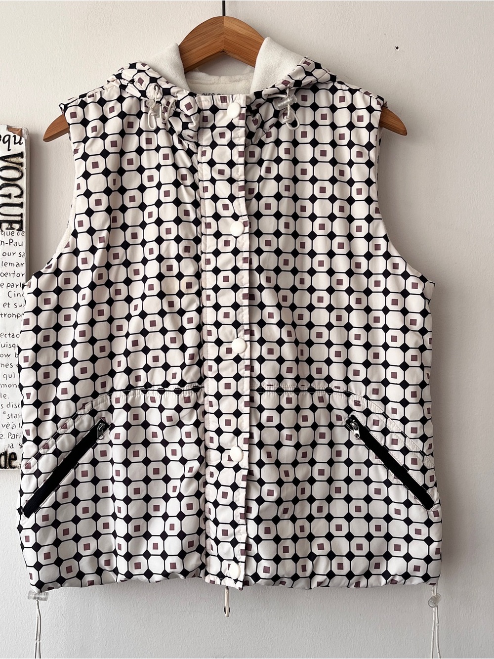 Oleg Cassini Sport Ivory Geo-Print Hooded Vest Size L